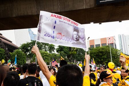 KUALA LUMPUR, Malaysia - August 29, 2015: The BERSIH 2.0 organized a street rally dubbed BERSIH 4 on August 29 and 30th to call for clean and transparent governance in Malaysia as well as strengthening parliamentary democracy systemのeditorial素材
