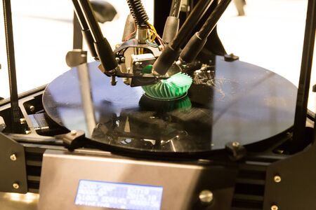 3D printer printing model objects using additive process technology