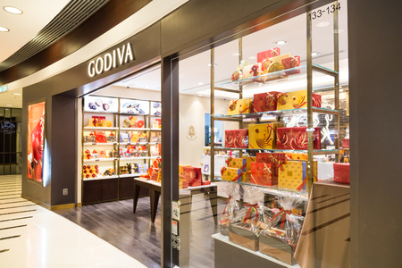 HONG KONG, January 29, 2017: Godiva chocolate outlet in Hong Kong. Godiva Chocolatier is a manufacturer of premium chocolates founded in Belgium in 1926.のeditorial素材