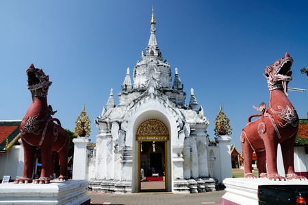 Entrance of Wat Phra That Haripoonchai Temple in Lampoon Thailand.のeditorial素材