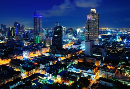 Bangkok city at twilight beside express way(Autobahn), Thailand.のeditorial素材