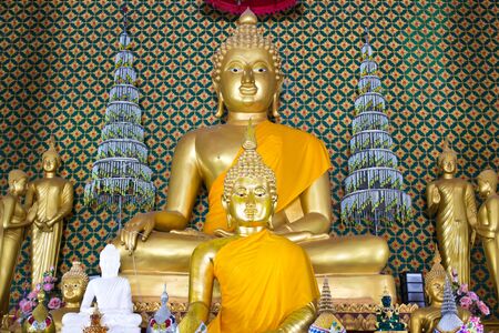 Buddha statue