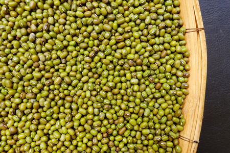 green beans for background on bamboo
