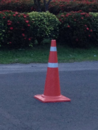 Traffic cone on the roadの素材