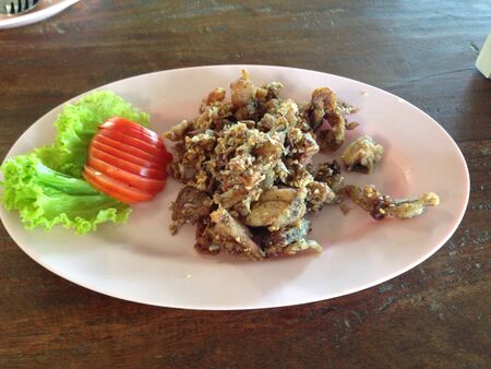 Fried frog with garlic and pepperの素材