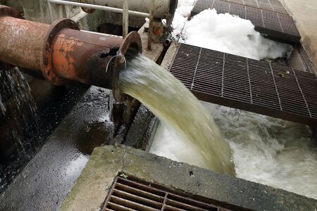 Drain make the foam on dirty water surface