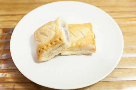Taro&Coconut Custard Pie