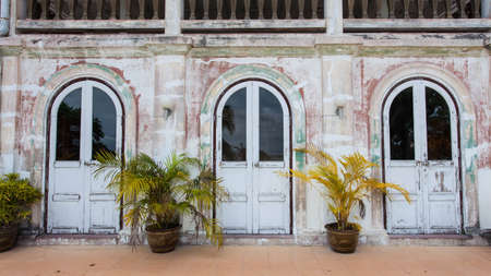 The traditional three-door shape の写真素材