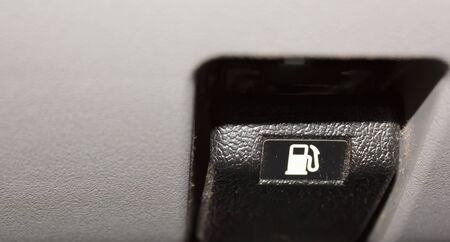 Switch for opening the fuel tank inside the vehicle