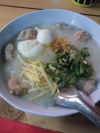 Porridge with eggs