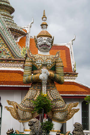 Giant at Wat Arun Bangkok Thailandの写真素材