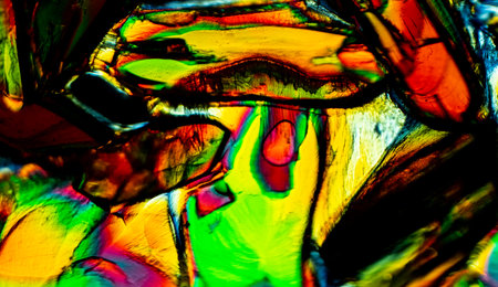 Crystal polarized light Kali ferricyanid (K3Fe(CN)6)の写真素材