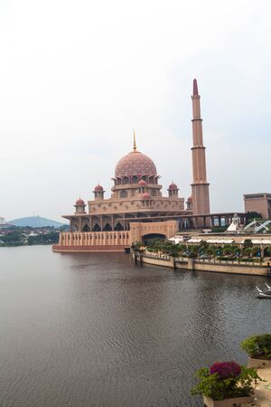 Putra Mosque in the center of Putrajaya, new administrative capital of Malaysiaの写真素材