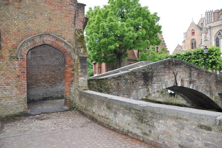 St. Bonifacius bridge, Bruges, Belgiumのeditorial素材