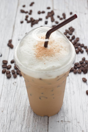 iced blended frappucino, coffee beansの写真素材