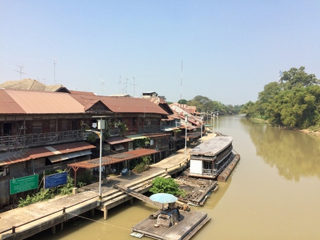 View Landscape Wooden houses, ancient row houses located along the riverの写真素材