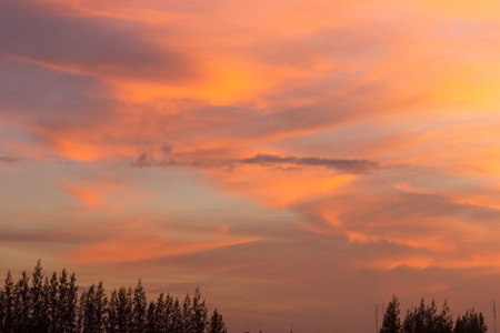 Red sky at sunset の写真素材