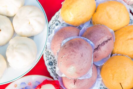 steamed stuff bun