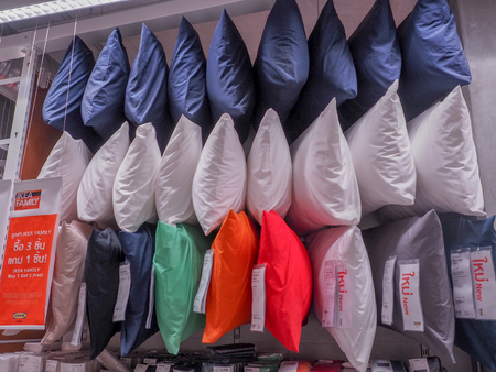 BANGKOK - APRIL 4: People shop at IKEA Bangkok Store on April 4, 2013 in Mega Bangna, Bangkok. Founded in Sweden in 1943, Ikea is the world's largest furniture retailer.のeditorial素材