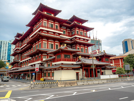 CHINATOWN, SINGAPORE - NOV 24, 2018: The Buddha Tooth Relic Temple is a Buddhist temple located in...