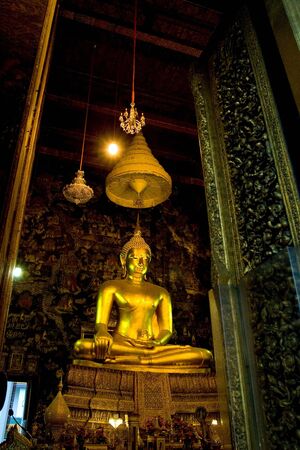 thai buddha at bangkokの写真素材