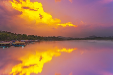 yellow cloud is comingの写真素材