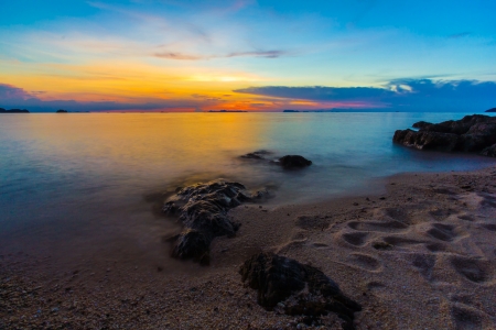 Sunset on the beach Taling Ngam bay Samui island,Thailand の写真素材