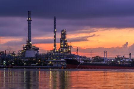 Oil refinery industry plant at dramatic twilight in morningの写真素材