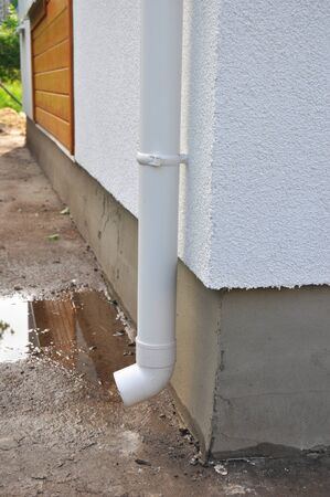 New rain gutter on house constructionの写真素材