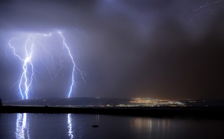 lightningsの写真素材
