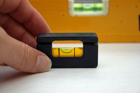 A small spirit level.