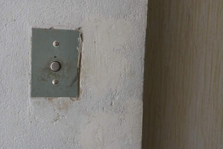 panel lift call button