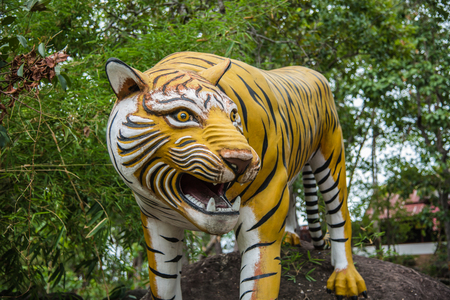 The tiger monument in the city Park of Thailand.の写真素材