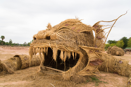 Nadun,Maha Sarakham,Thailand  - March 9, 2018: Show Idea Straw puppet Festival in Nadun,Maha Sarakham,Thailandのeditorial素材