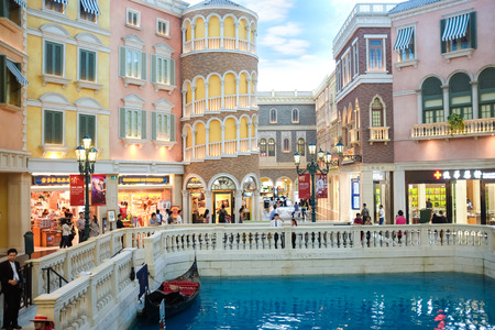 MACAU,CHINA - OCTOBER 21:The Venetian Macao-Resort-Hotel on October 21, 2015 in Macau. Covering an area of 10500000 square feet,The world's second largest building.のeditorial素材