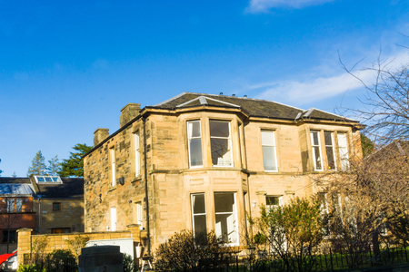 Historic old Town Houses and Colourful building in Edinburgh Old Town, Scotlandのeditorial素材