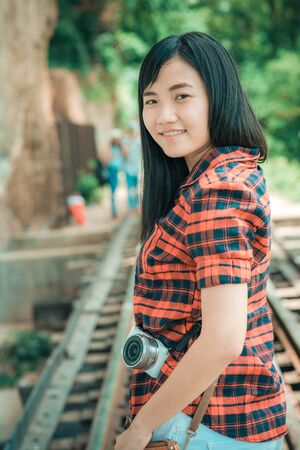Camera Photographer Women Inspiration Journey Style Concept Outdoor Forestの写真素材