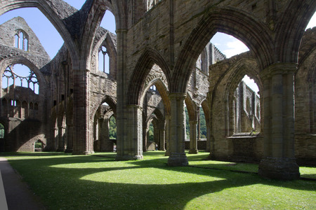 Tintern Abbey 