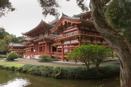 Photo  of the Byodo-In Temple on Oahu, Hawaiiの写真素材