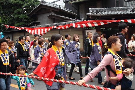 KAWAGOE, SAITAMA,JAPAN -  OCT 19 2013   Unidentified people joint to the parade for kawagoe festival on Oct  19 2013 in Kawagoe, Saitama, Japan のeditorial素材