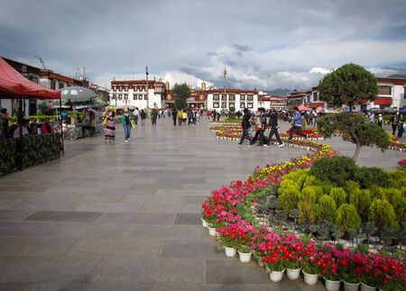 Lhasa, Tibet, China - 07/24/2010: Barkhor Square leading to Jokhang temple.のeditorial素材