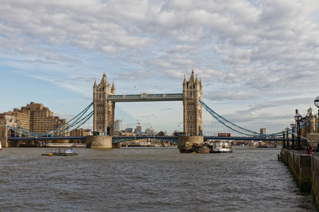 Tower Bridge - London - England - UKの写真素材