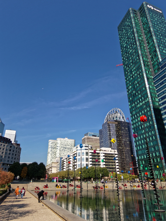 9 OCT 2018 - La DÃ©fense towers and skyline - Paris, Franceのeditorial素材