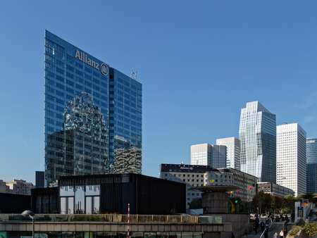 9 OCT 2018 - La DÃ©fense towers and skyline - Paris, Franceのeditorial素材