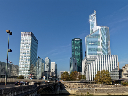 9 OCT 2018 - La DÃ©fense towers and skyline - Paris, Franceのeditorial素材