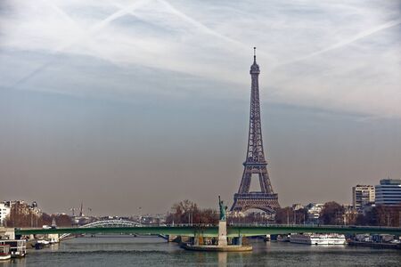 Eiffel Tower and Grenelle bridge - Paris, Franceの写真素材