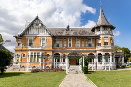 08 JAN 2020 - Port of Spain, Trinidad and Tobago - Mansion in front of Queen's Park Savannahのeditorial素材
