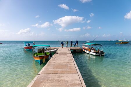 09 JAN 2020 - The Lime, Grenada, West Indies - Grande Anse beach pontoonのeditorial素材