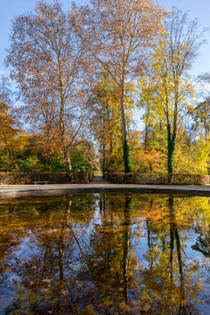 Pond in Parc de Sceaux in autumn - Ile de France - Paris Region - Franceの写真素材
