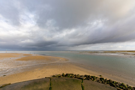 Jetty of Larros Harbor in Arcachon Bay - Gujan-Mestras, Aquitaine, Franceの写真素材